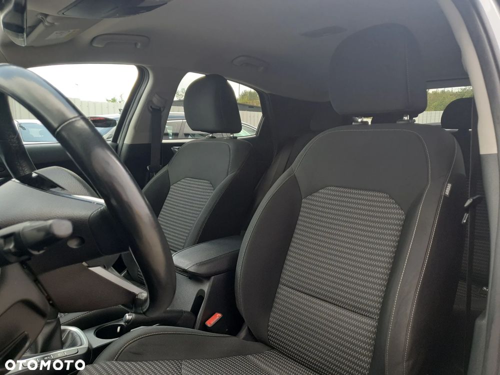 Kia XCeed 1.5 T-GDI M - 12