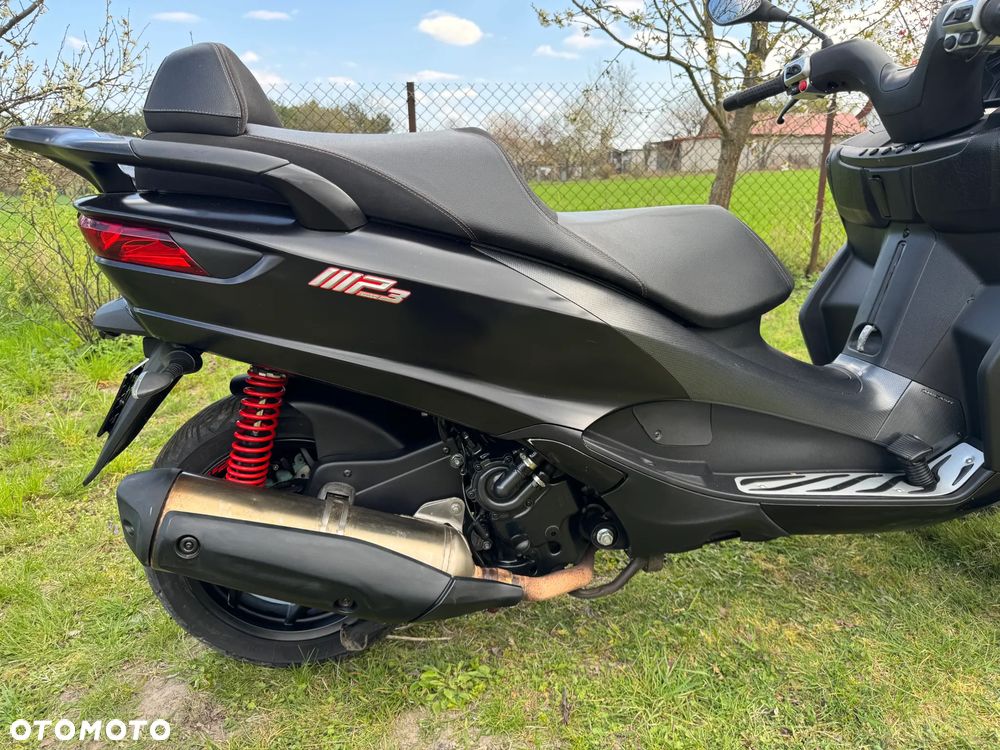 Piaggio MP-3 - 36