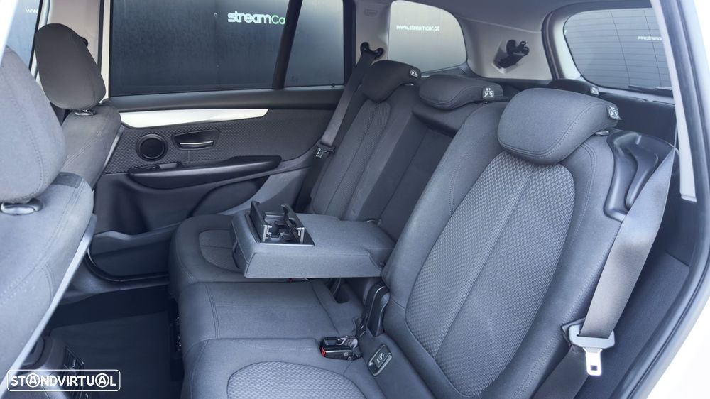 BMW 216 Gran Tourer d 7L Advantage Auto - 28