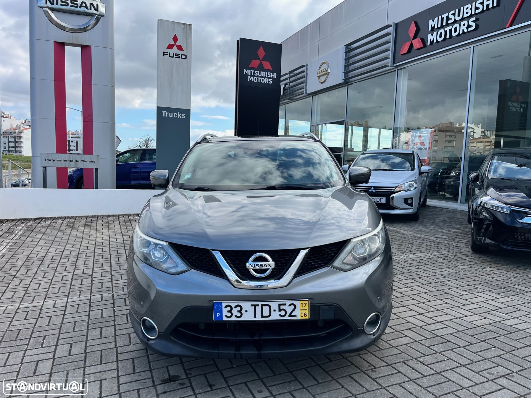 Nissan Qashqai 1.5 dCi Tekna Premium - 2
