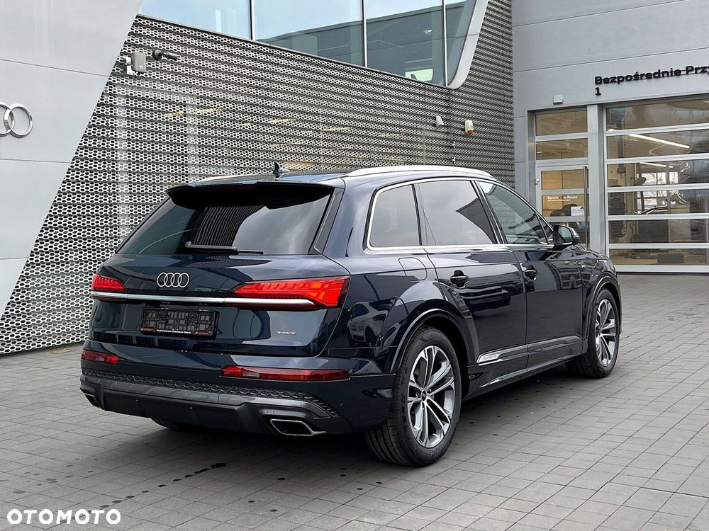 Audi Q7 - 8