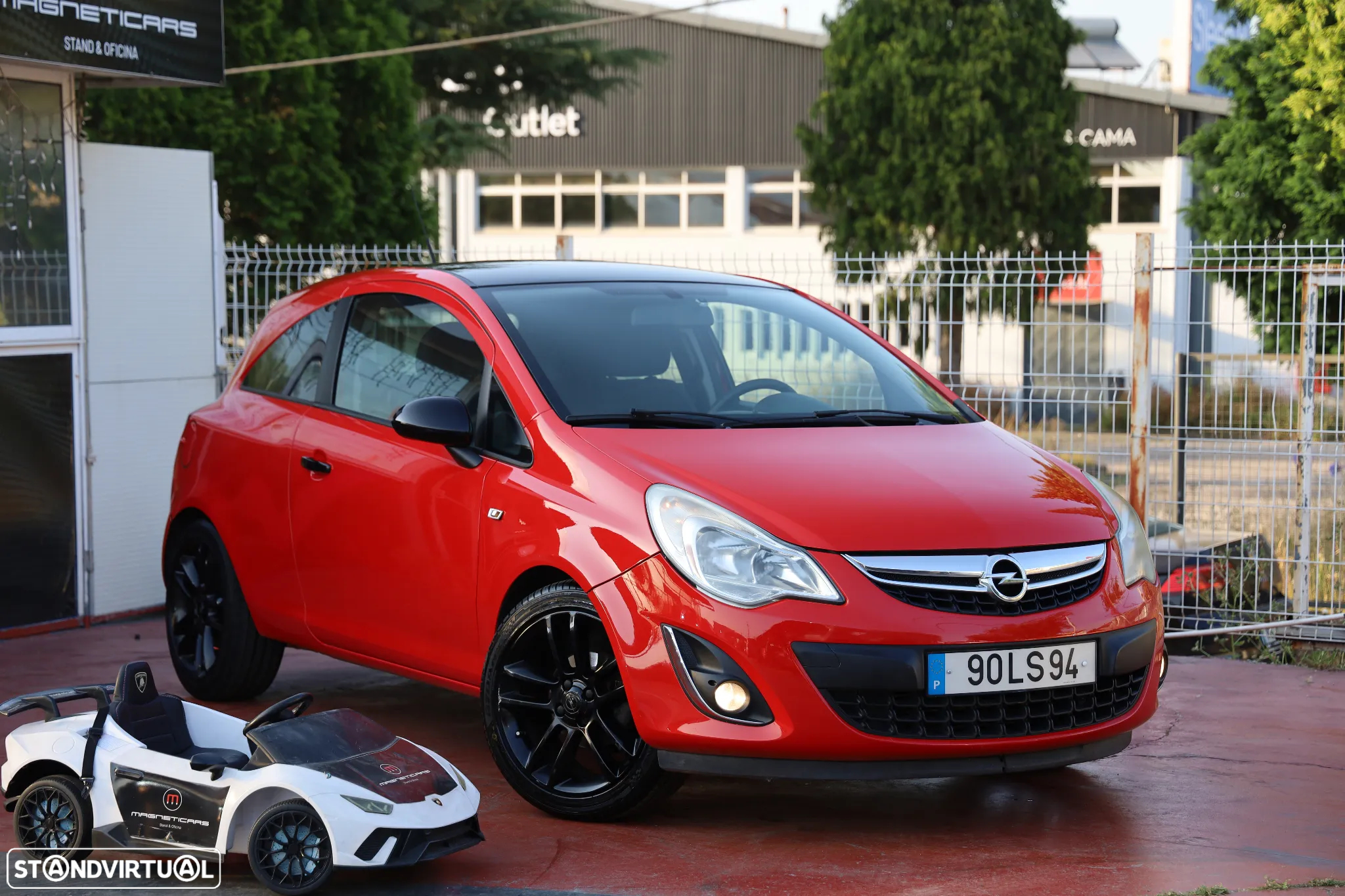 Opel Corsa 1.3 CDTi Black Edition - 2