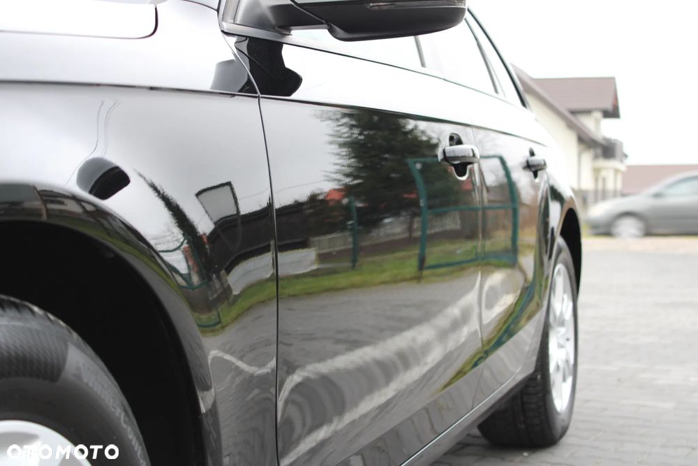 Audi A4 Avant 2.0 TFSI Attraction - 13