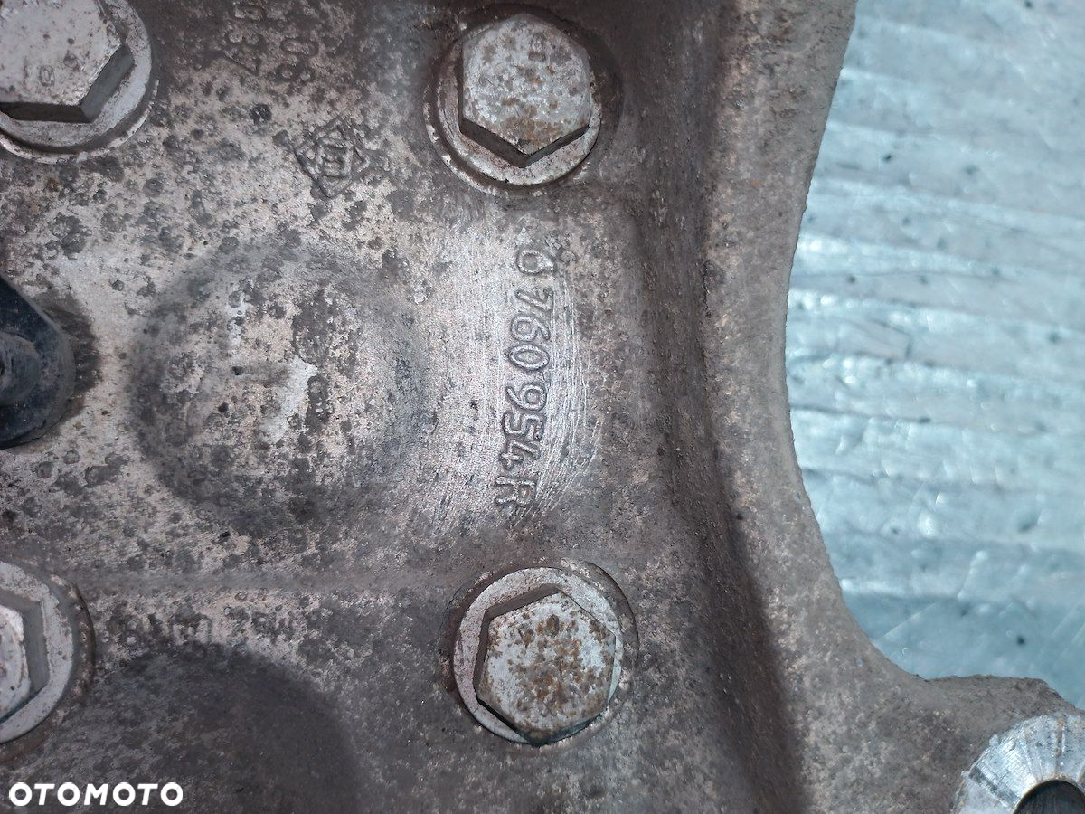 ZWROTNICA PRAWY PRZÓD BMW E60 6760954R 2.0 - 3