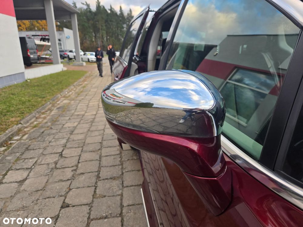 Chrysler Pacifica - 19