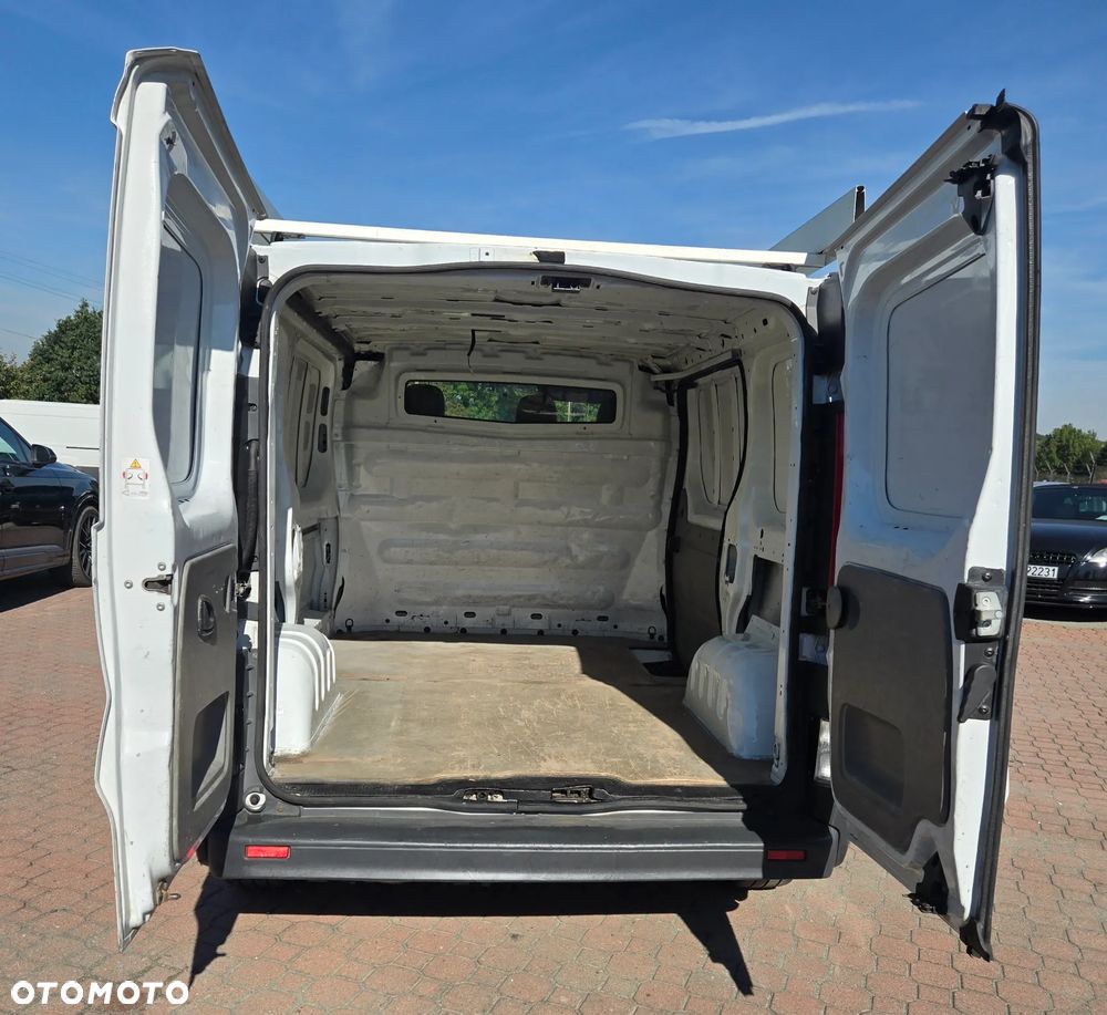Opel VIVARO - 9