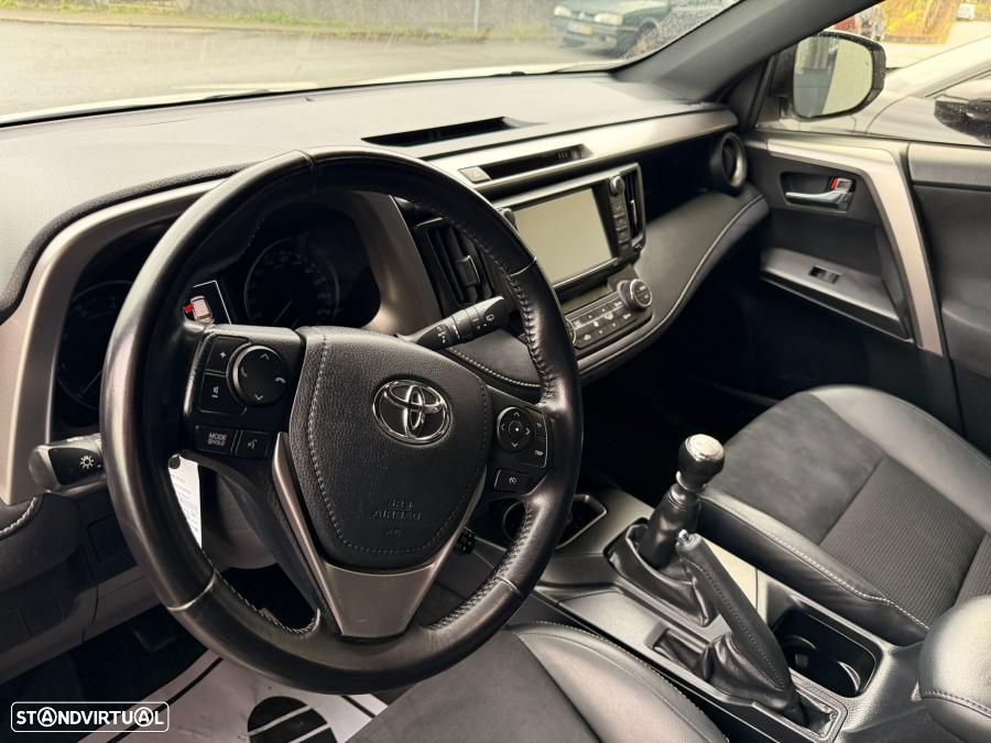 Toyota RAV4 2.0 D-4D Comfort+P.Sport - 3