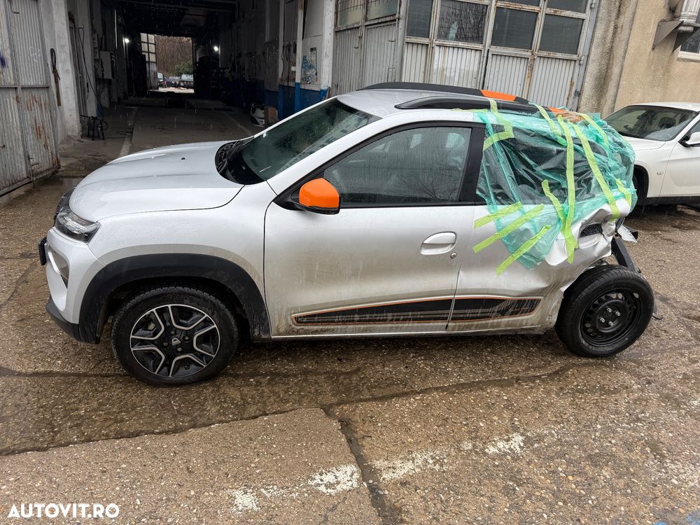 Dacia Spring Expression - 5