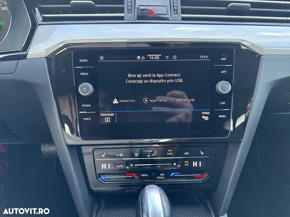 Volkswagen Passat 2.0 TDI DSG Comfortline - 20