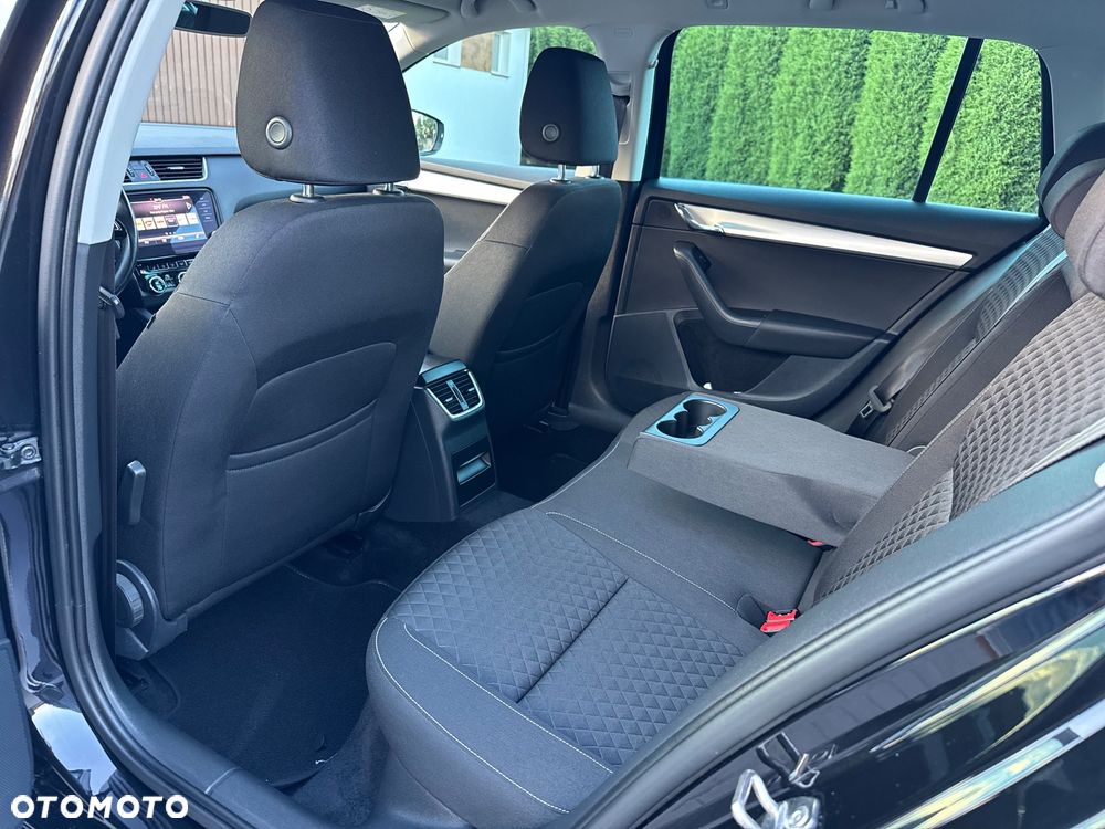 Skoda Octavia 2.0 TDI DSG Drive - 8