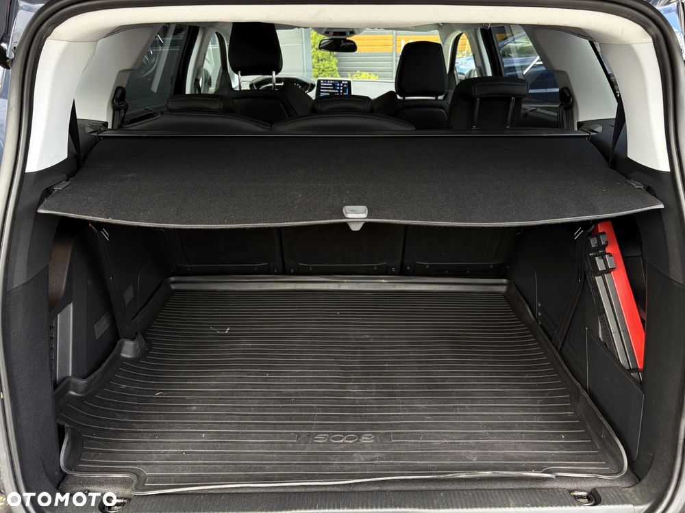 Peugeot 5008 1.6 PureTech Allure S&S EAT8 - 35
