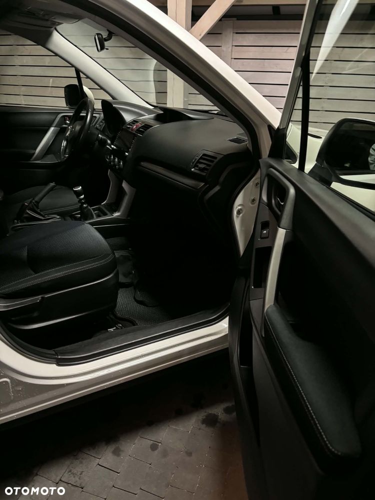 Subaru Forester - 10