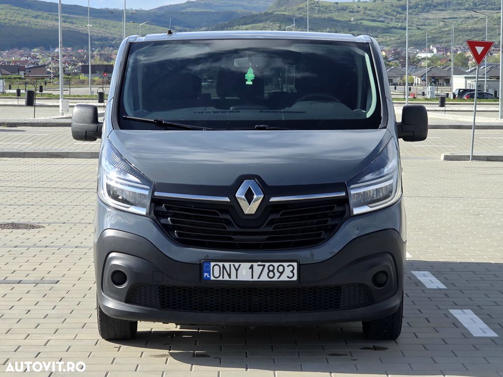 Renault Trafic - 13
