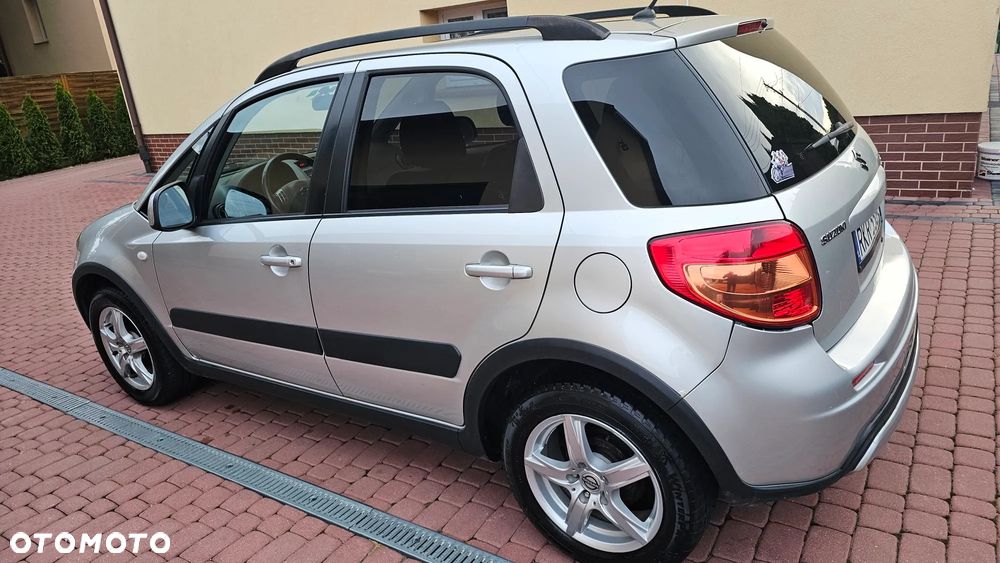 Suzuki SX4 1.6 VVT 4x2 Comfort - 32