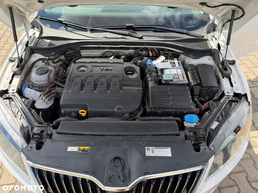Skoda Superb 2.0 TDI Ambition DSG - 33