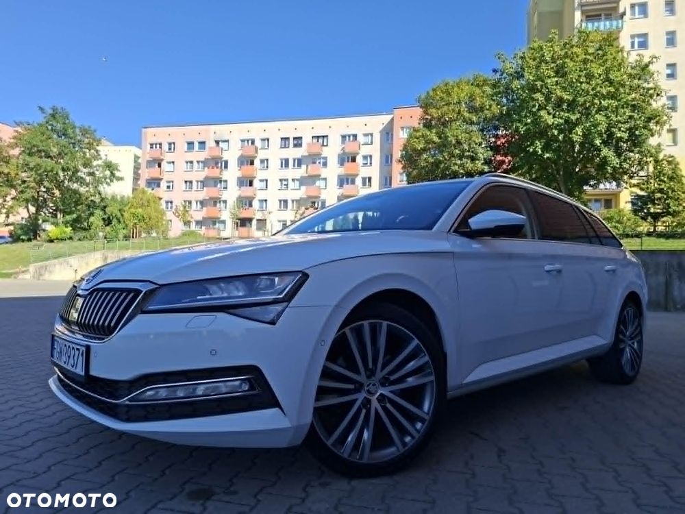 Skoda Superb 1.5 TSI DSG Sportline - 3