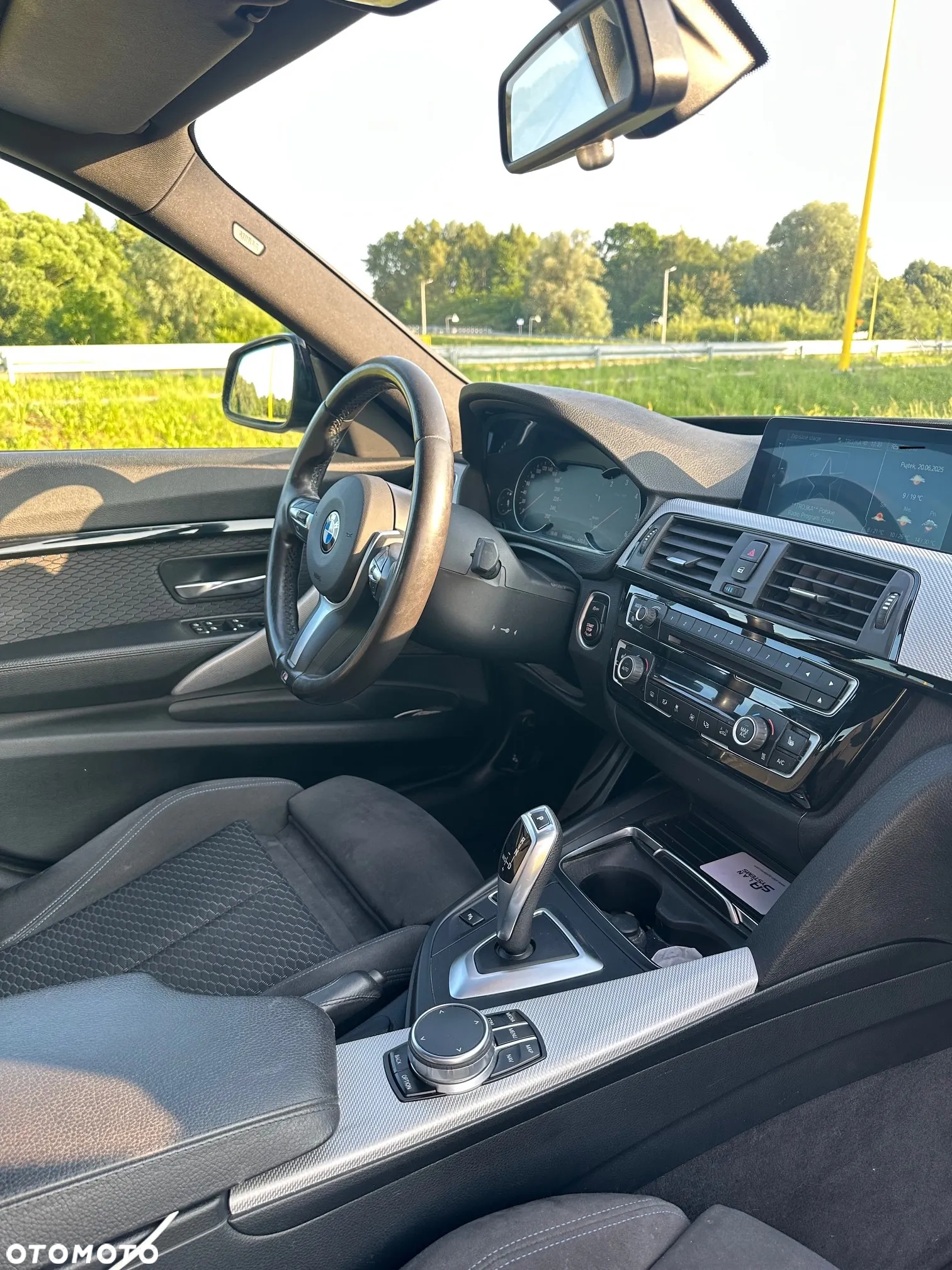 BMW 3GT 318d M Sport - 10