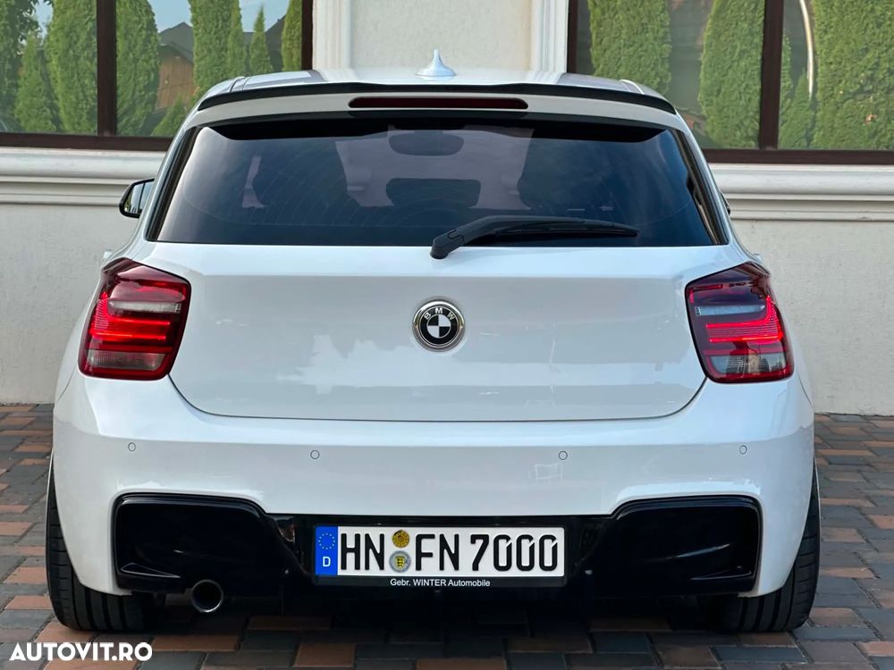 BMW Seria 1 118d Sport Line - 12