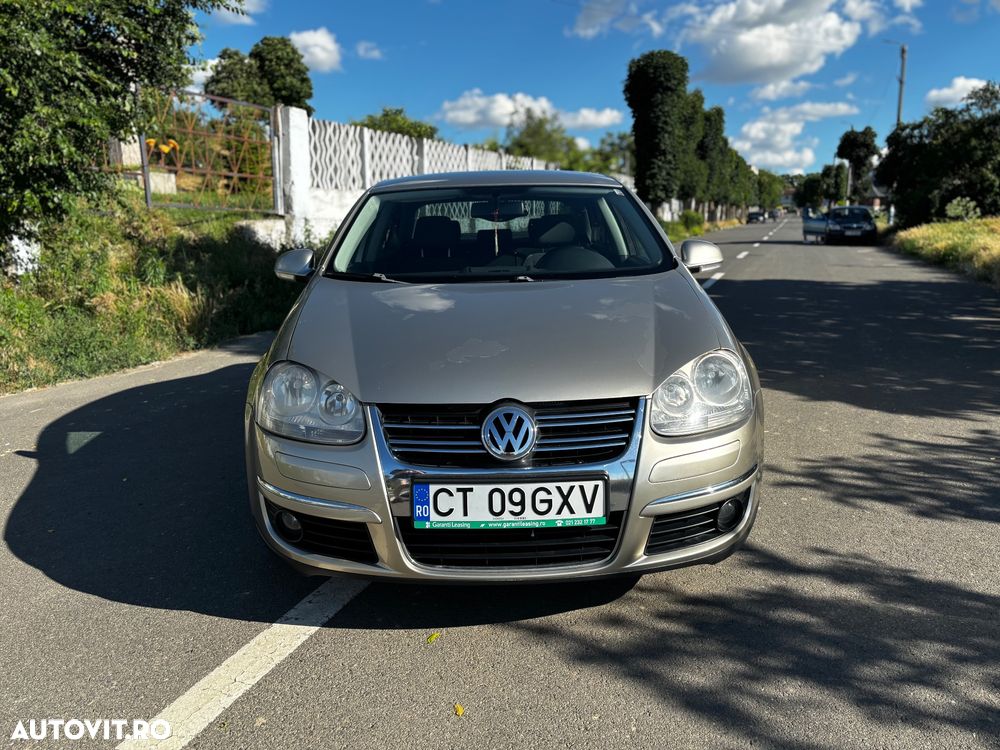 Volkswagen Jetta 1.4 TSI Comfortline - 16