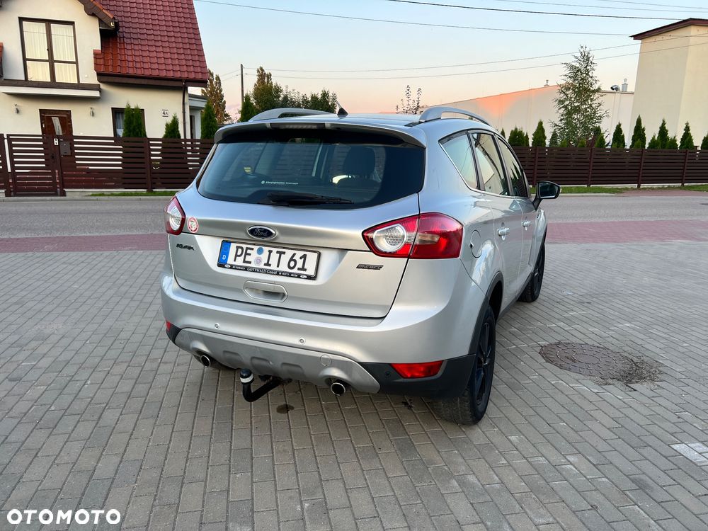 Ford Kuga 2.0 TDCi 2x4 Titanium - 15