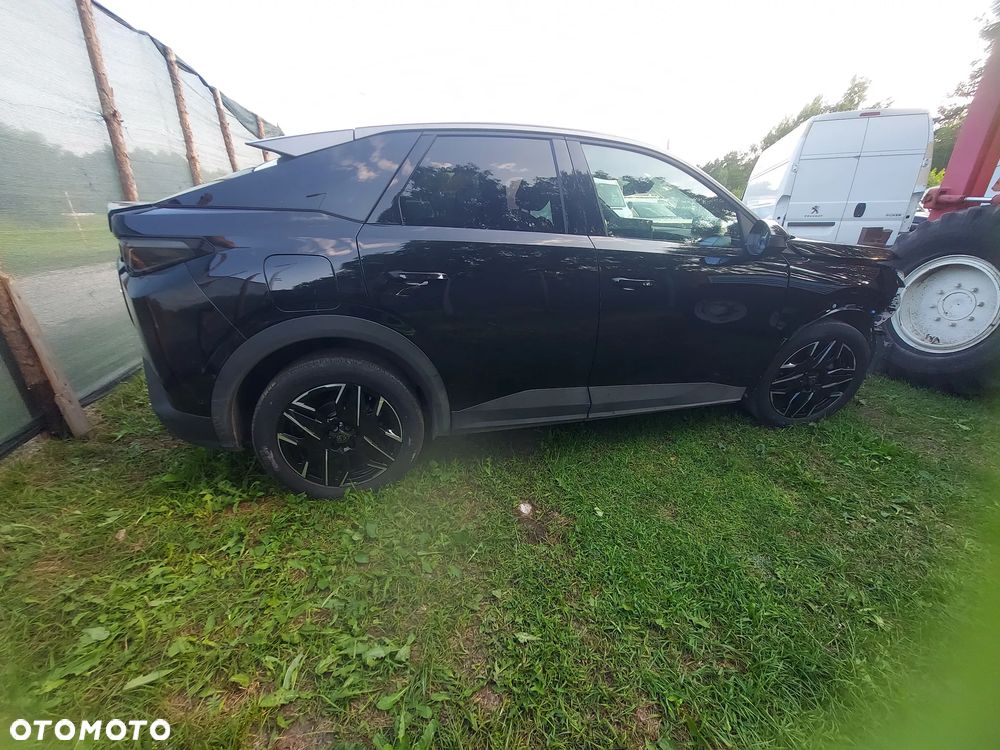 Peugeot 3008 225 e-EAT8 Allure - 3