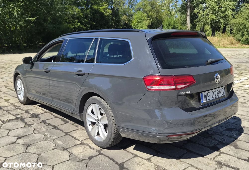 Volkswagen Passat 2.0 TDI SCR Comfortline - 4
