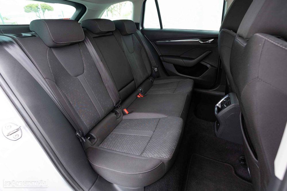 Skoda Octavia 1.4 TSI iV Style DSG - 33