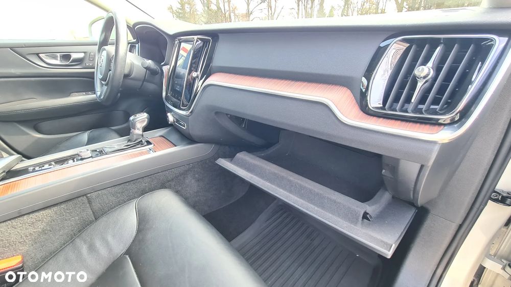 Volvo S60 - 19