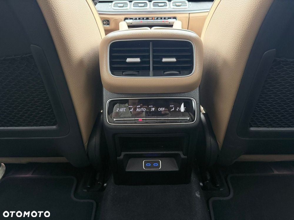 Mercedes-Benz GLE - 28