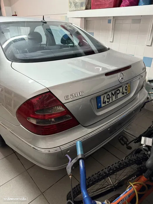 Mercedes-Benz E 280 CDi Avantgarde - 2