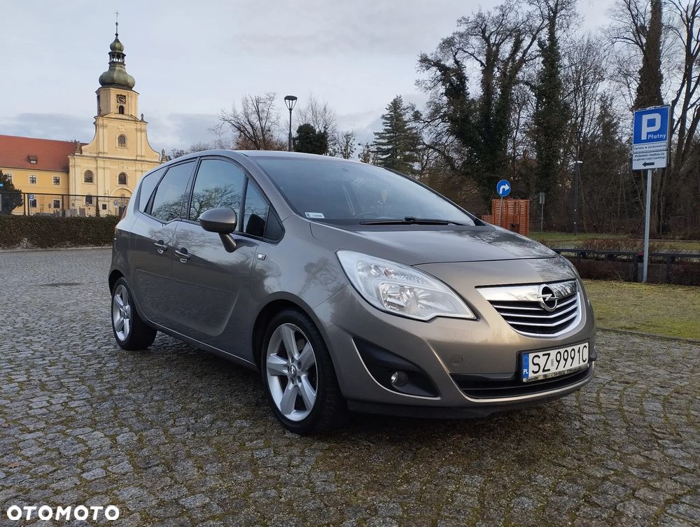 Opel Meriva - 12