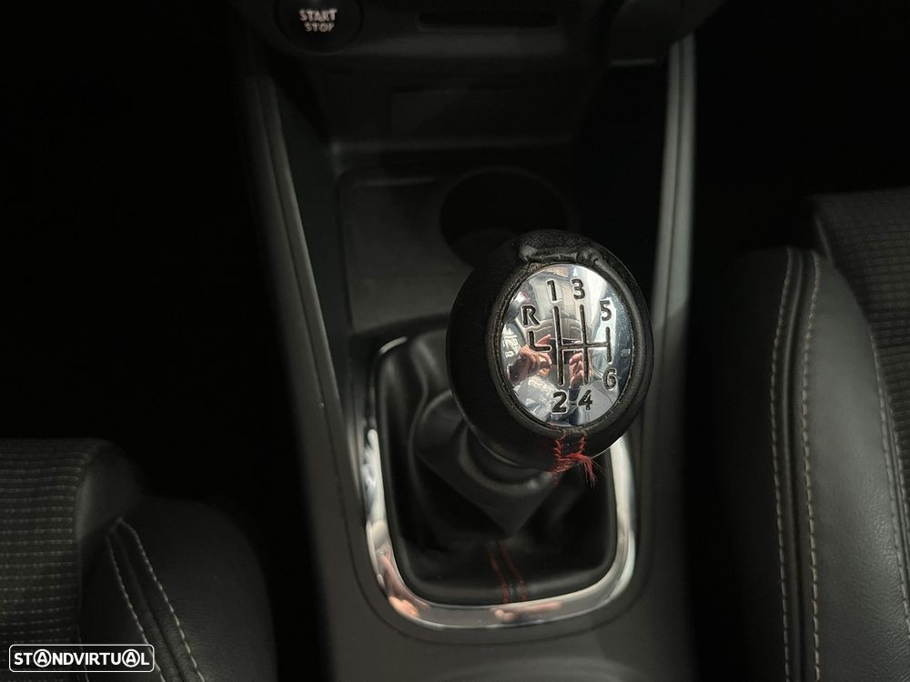 Renault Mégane Sport Tourer 1.5 dCi GT Line SS - 17