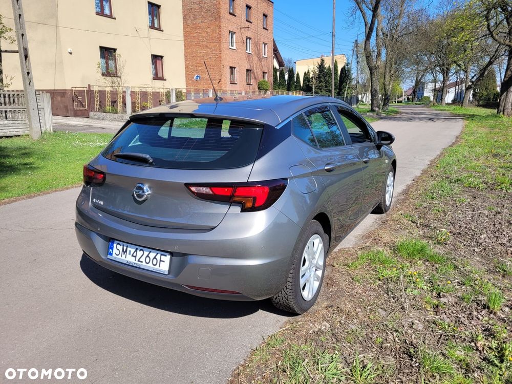 Opel Astra 1.4 Essentia - 4