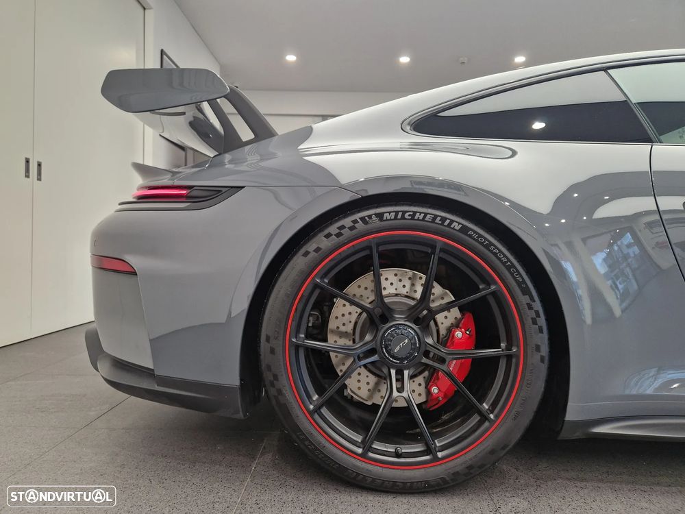 Porsche 911 (992) GT3 PDK - 9