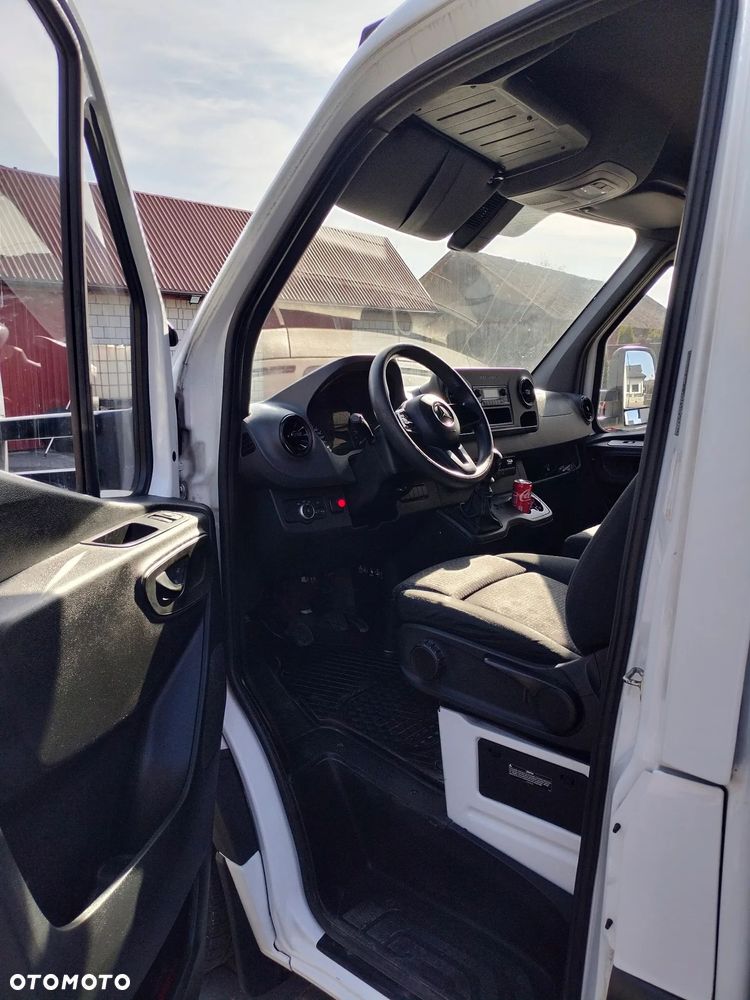 Mercedes-Benz SPRINTER - 6