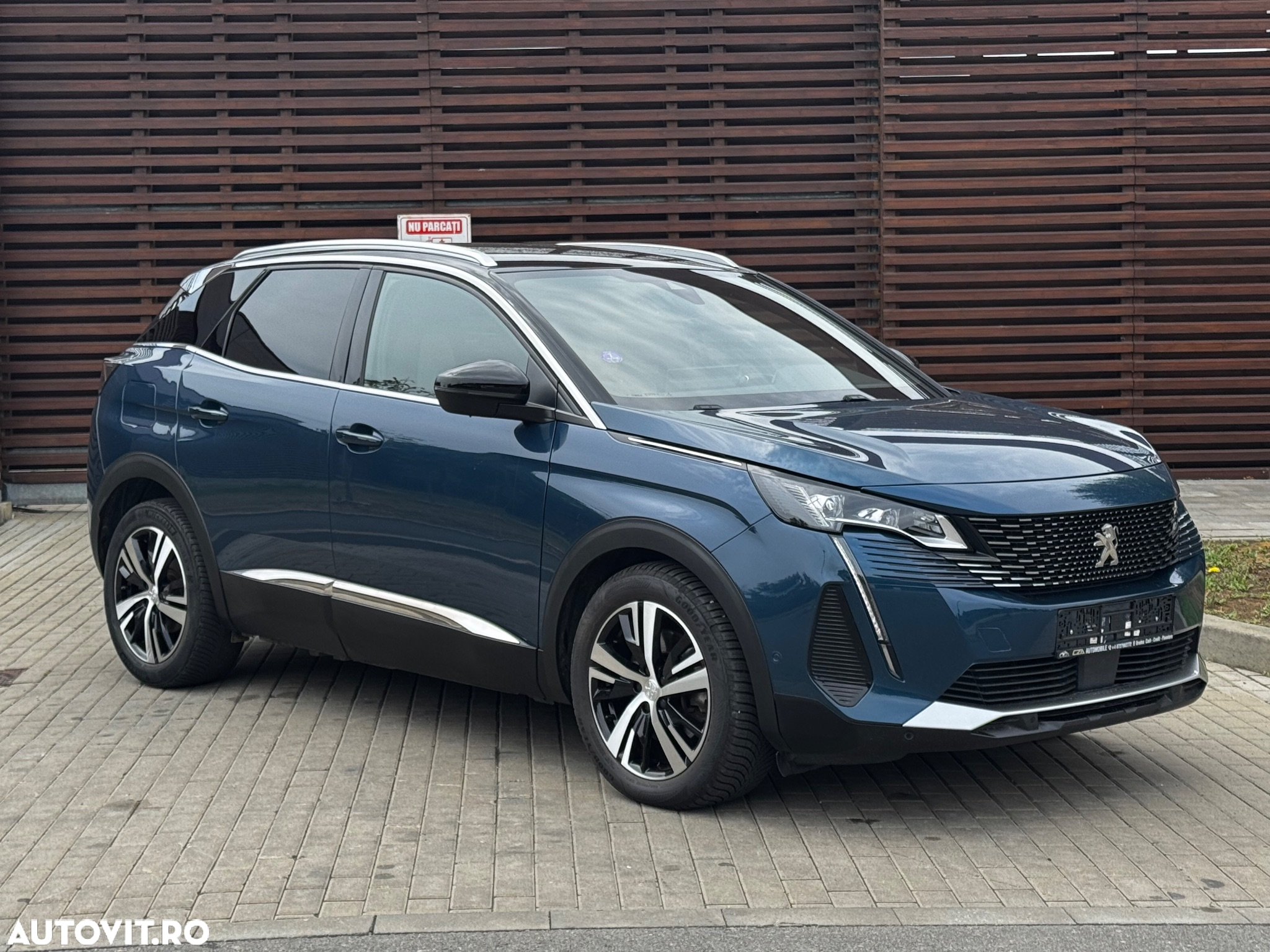 Peugeot 3008 PHEV EAT8 GT Pack - 8