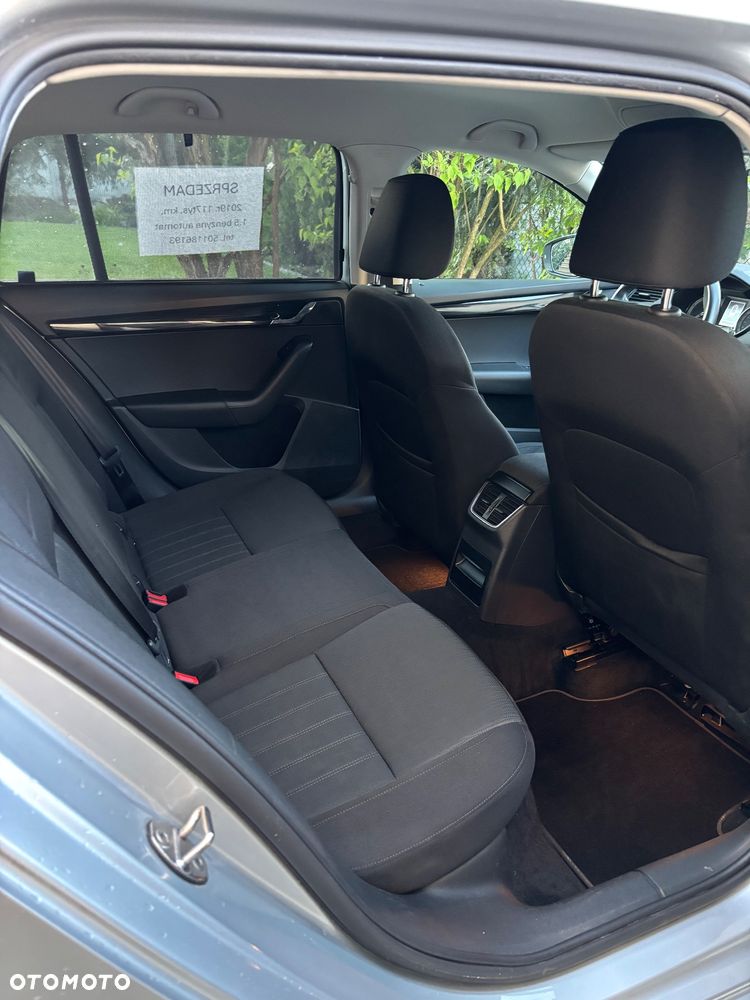Skoda Octavia 1.5 TSI GPF ACT Style DSG - 10