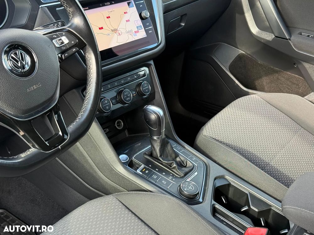 Volkswagen Tiguan 2.0 TDI DPF DSG 4Mot Comfortline - 16