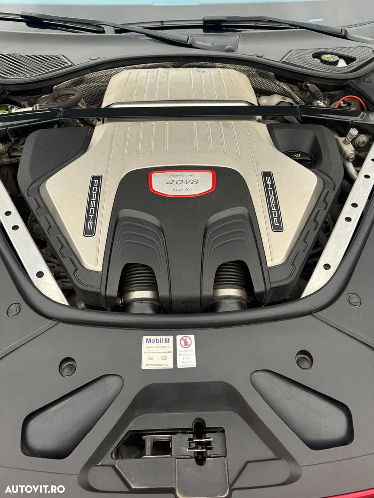 Porsche Panamera - 3