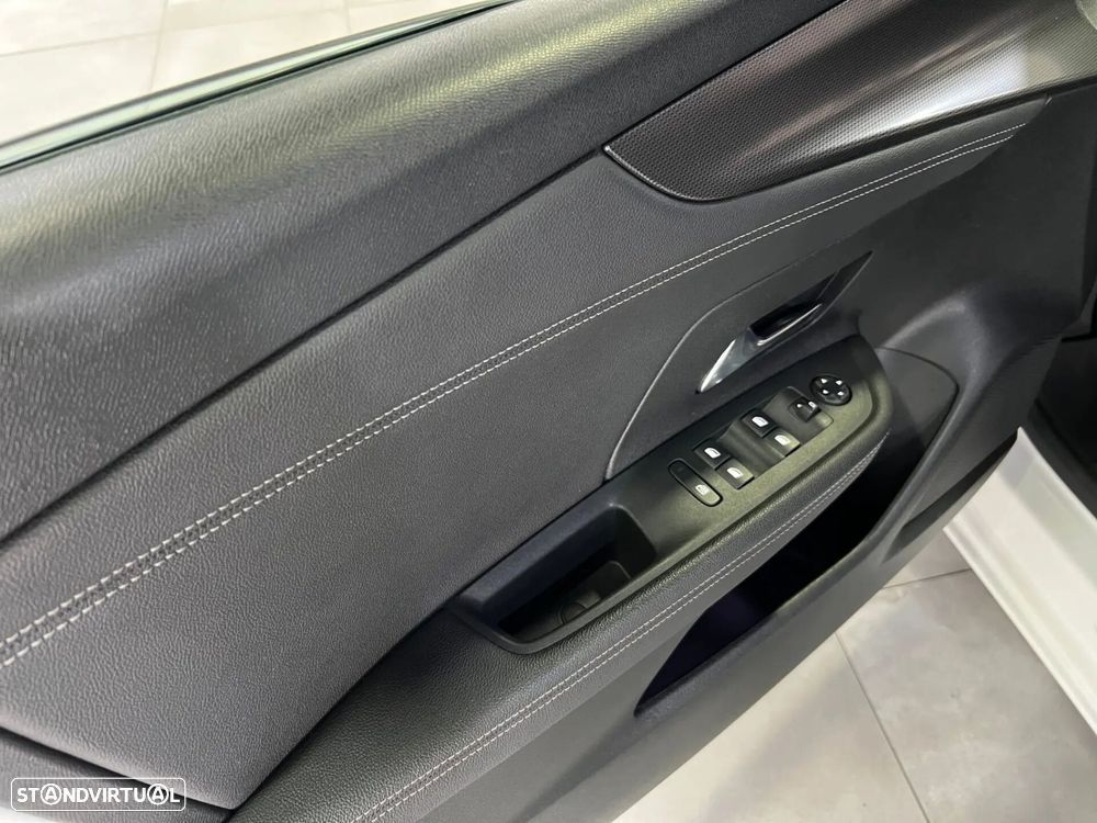 Opel Mokka 1.2 T GS - 32