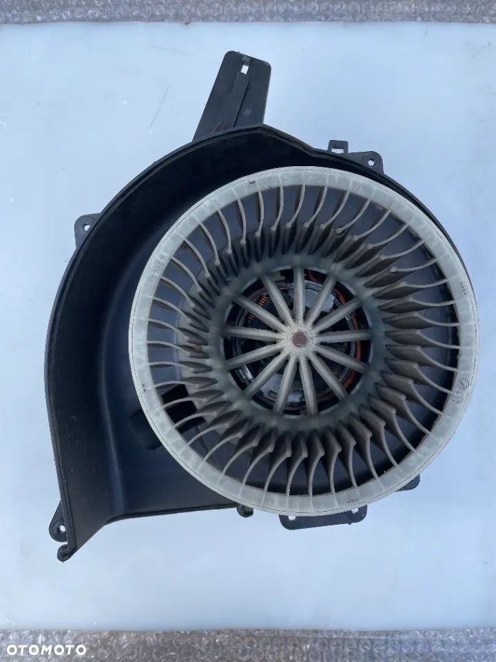 DMUCHAWA WENTYLATOR VW POLO 9N 6Q1820015 - 6