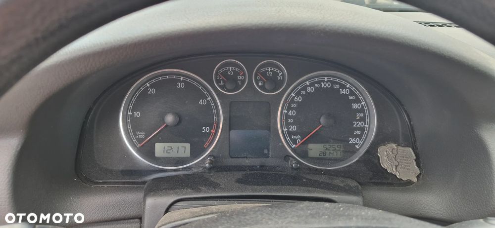 Volkswagen Passat - 7