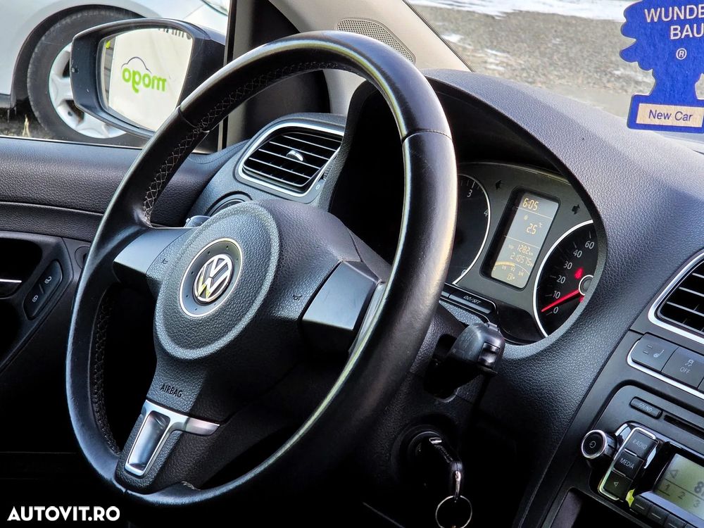 Volkswagen Polo 1.6 TDI Blue Motion Style - 14