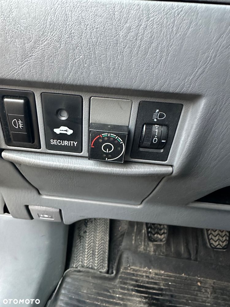 Toyota RAV4 2.0 VVT-i 4x4 - 9