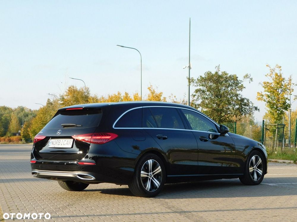 Mercedes-Benz C-Class 2022 photo 3