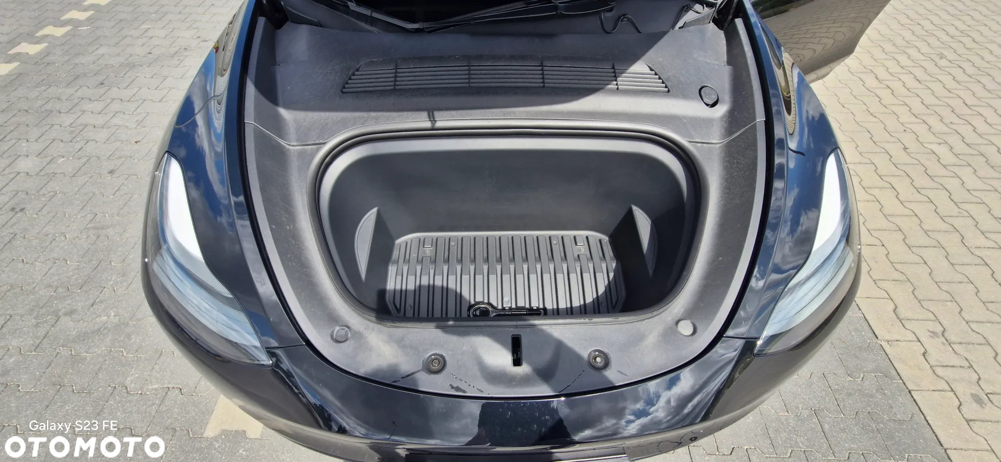 Tesla Y Performance AWD - 31
