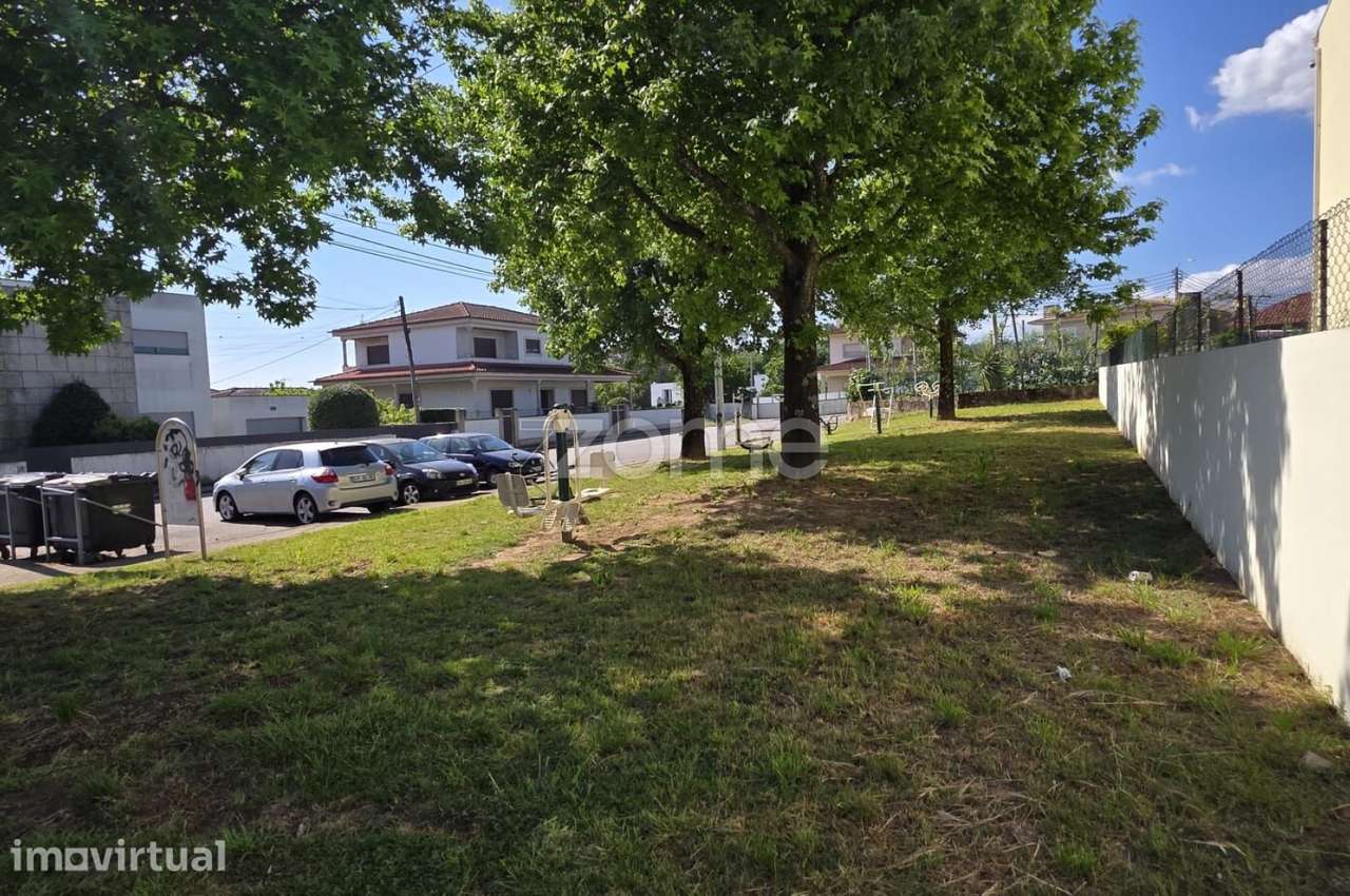 Moradia T3 NOVA em Panóias (Braga) - Grande imagem: 5/5