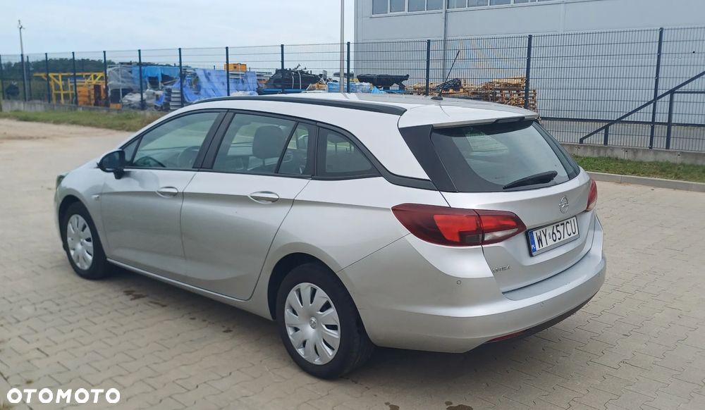 Opel Astra 1.6 CDTI Elite - 16