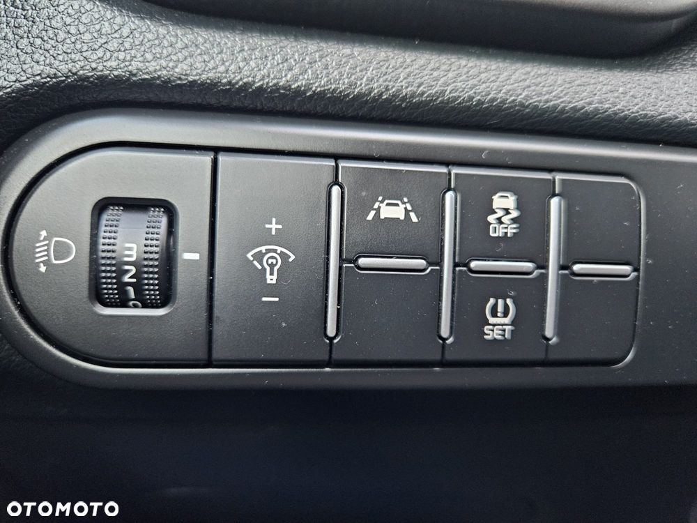 Kia Ceed 1.6 CRDi SCR L Business Line - 31