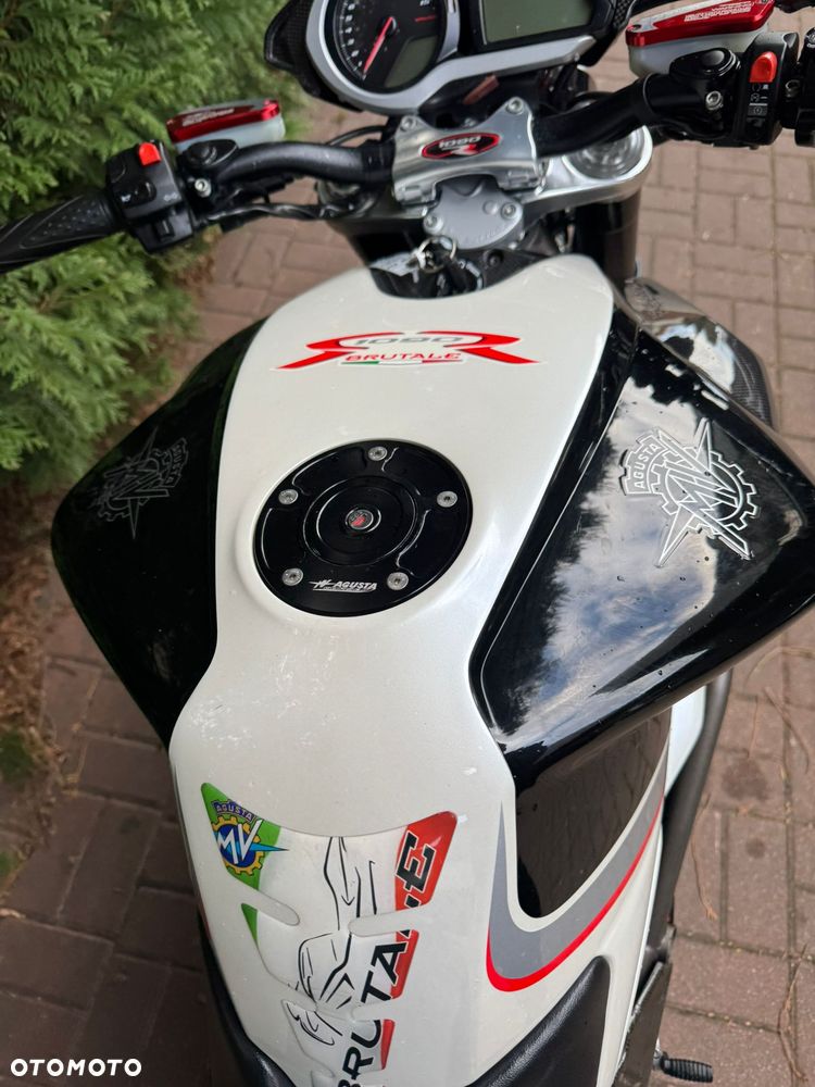 MV AGUSTA Brutale - 16